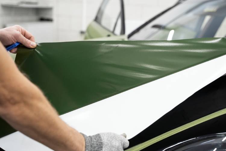 vehicle wrap advertising in Dubai